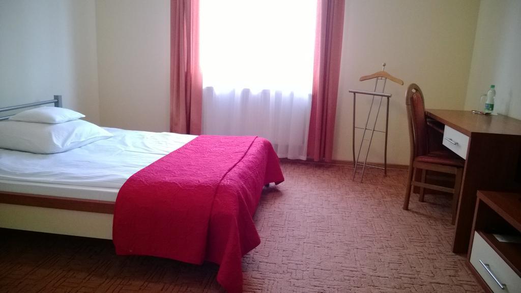 Yuca Hotel วูดช์ ห้อง รูปภาพ