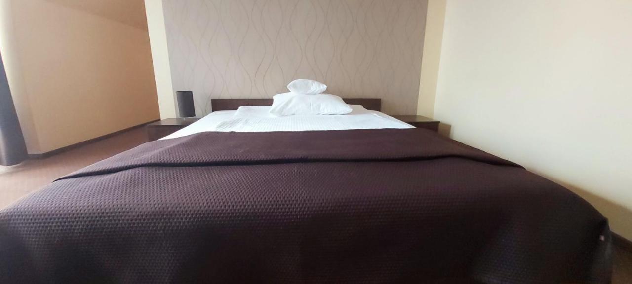Yuca Hotel วูดช์ ภายนอก รูปภาพ